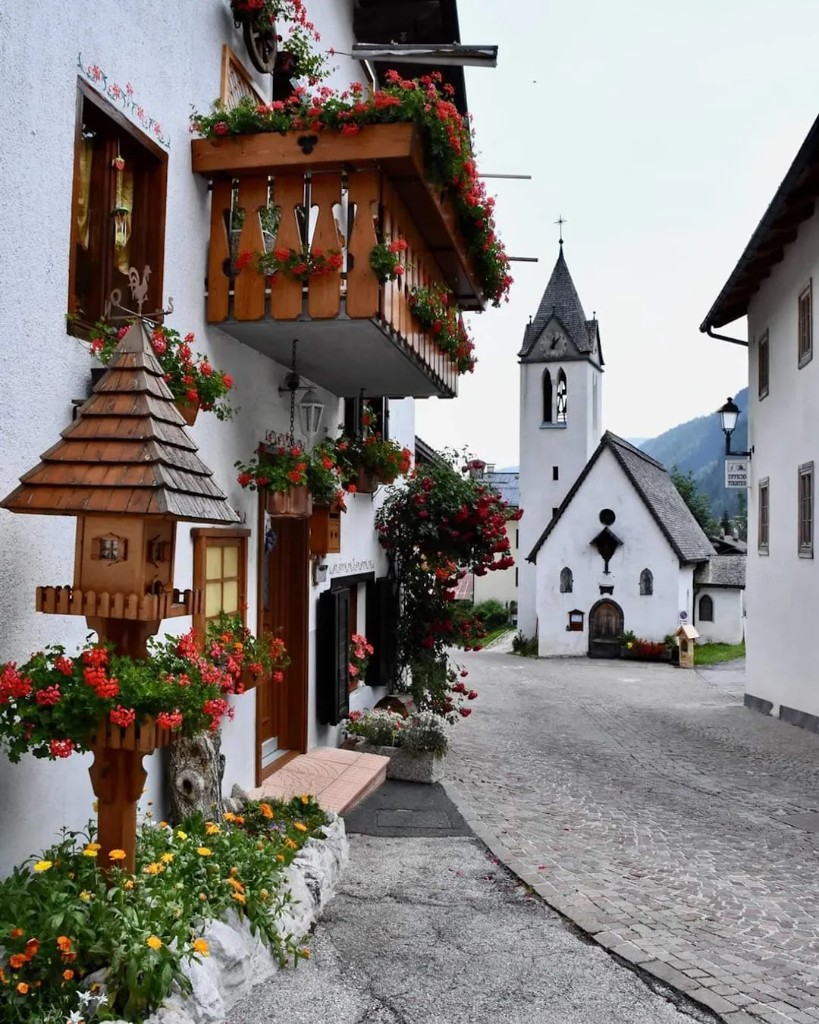 Улочка в деревушке